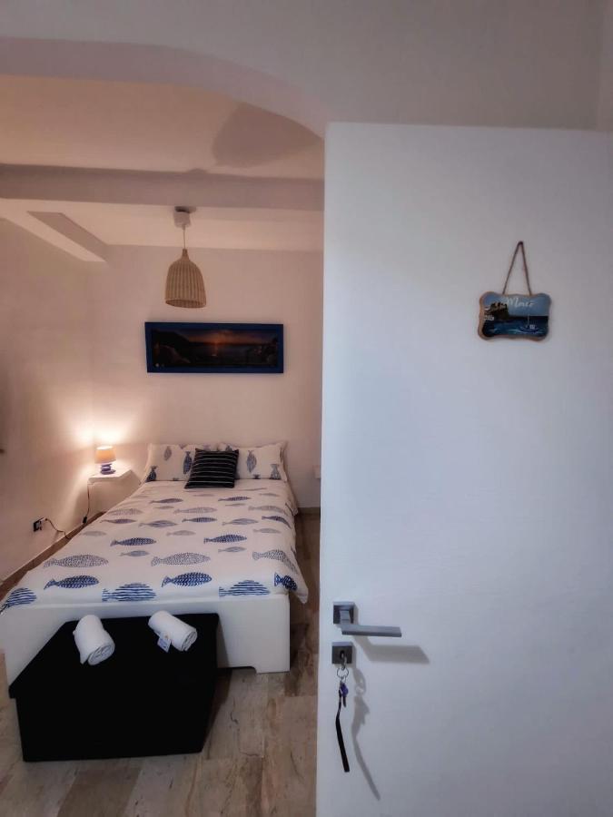 B&B Scilla Mare Екстериор снимка